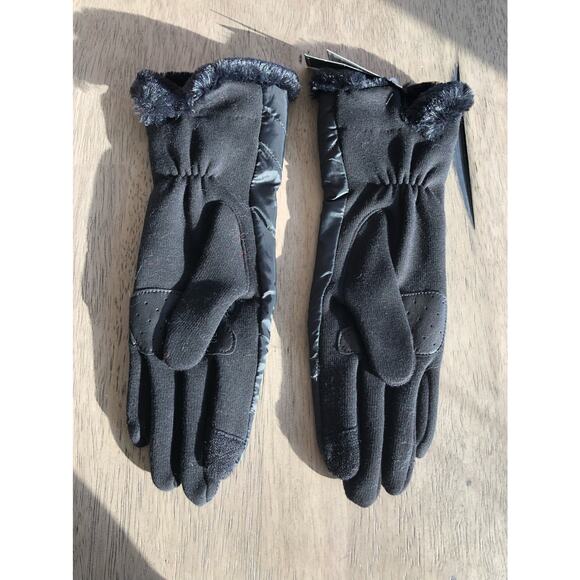 Ralph Lauren Channel-Quilted Touch Gloves - M - Picture 3 of 6